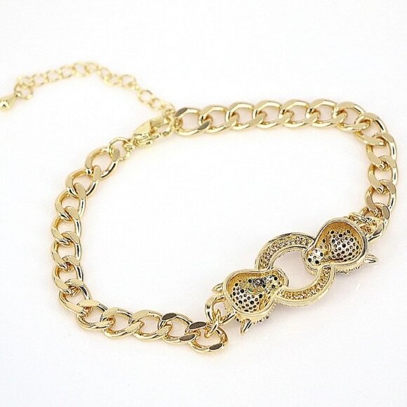 Leopard Chain Link Gold Plated Bracelet - Picture 2 of 2